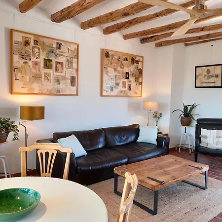 Les Voltes Ii - 3bd Gem In Hilltop Wine Village With Amazing Views Holiday home Barbara