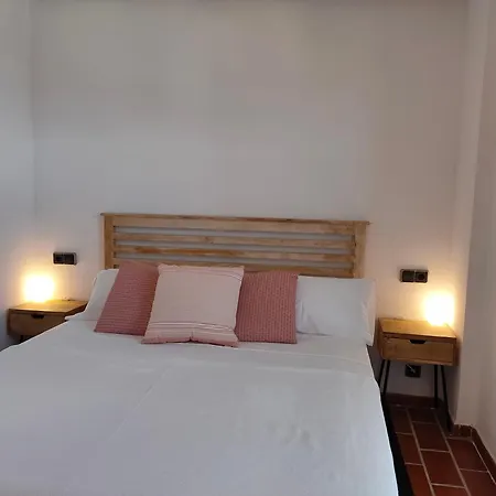 Les Voltes Ii - 3bd Gem In Hilltop Wine Village With Amazing Views