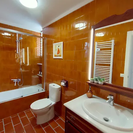 Les Voltes Ii - 3bd Gem In Hilltop Wine Village With Amazing Views Barbara
