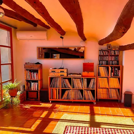 Les Voltes Ii - 3bd Gem In Hilltop Wine Village With Amazing Views Holiday home *